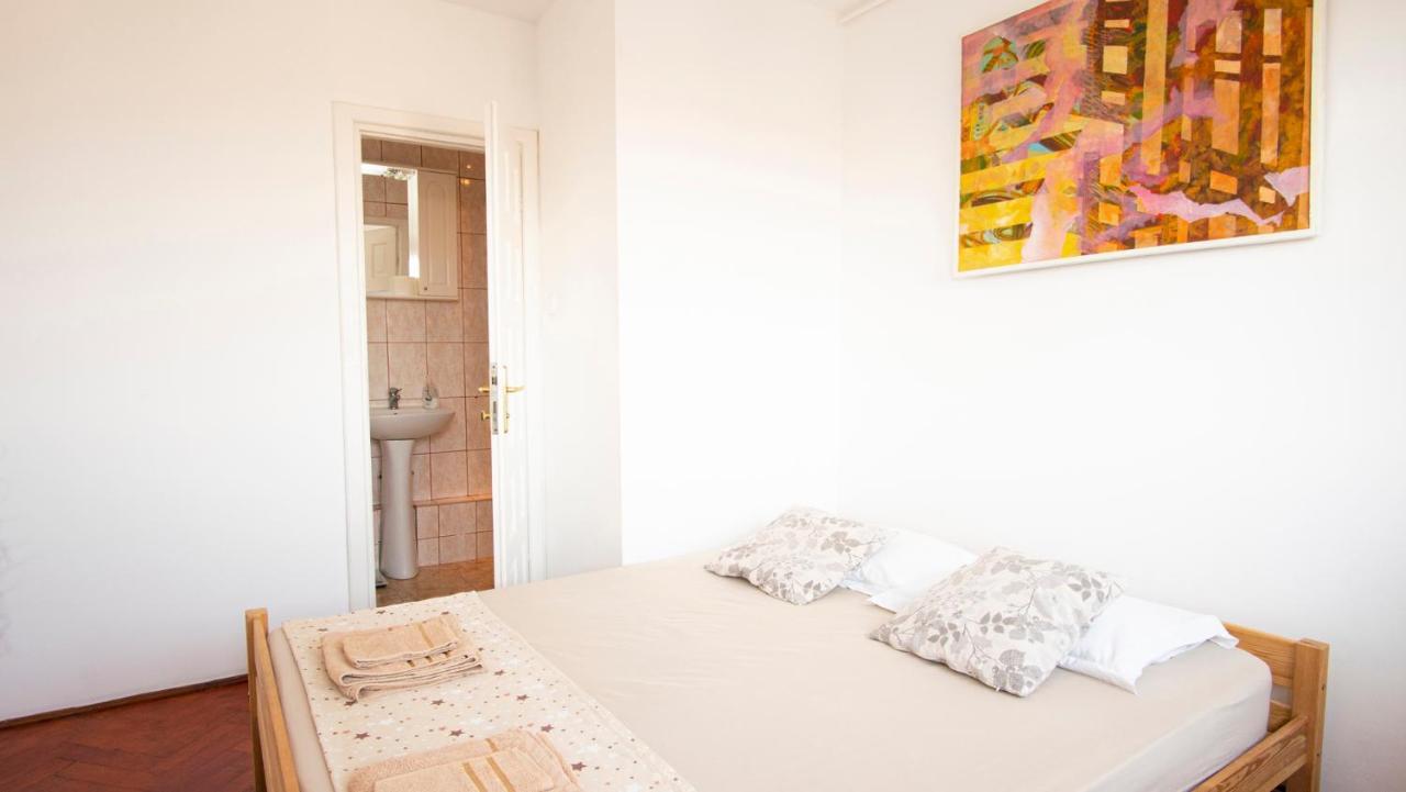 Central Apartment Тимишоара Экстерьер фото