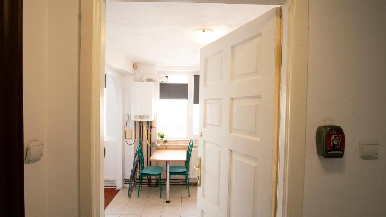 Central Apartment Тимишоара Экстерьер фото